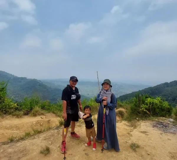 Trekking Bukit Paniisan Level Middle (4)