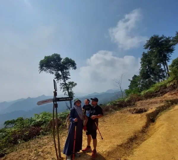 Trekking Bukit Paniisan Level Middle (5)