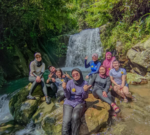 Trekking Curug Ciburial, Curug Kembar dan Curug Hordeng (5)