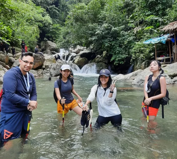 Trekking Curug Leuwi Hejo Sentul Bogor (4)